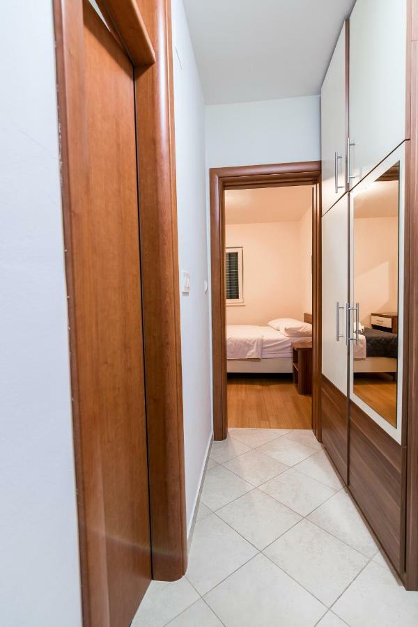 סופטאר Apartman Emil מראה חיצוני תמונה
