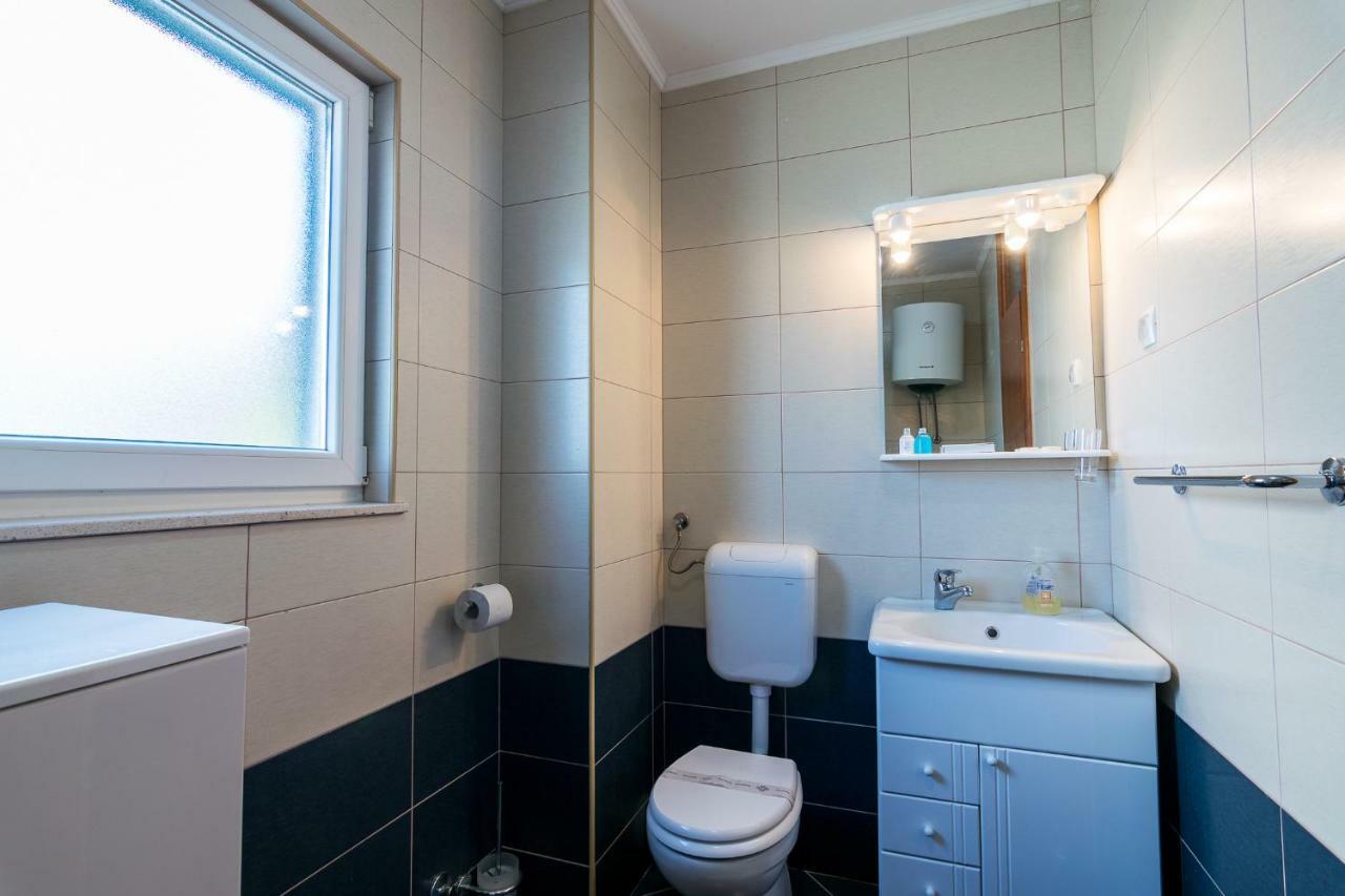 סופטאר Apartman Emil מראה חיצוני תמונה